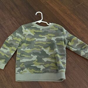 Cat & Jack Green Camouflage Kids Sweatshirt